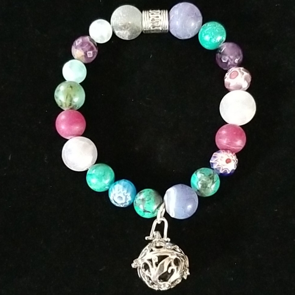 NWT Boho Beaded Diffuser Stretch Bracelet - Picture 16 of 16